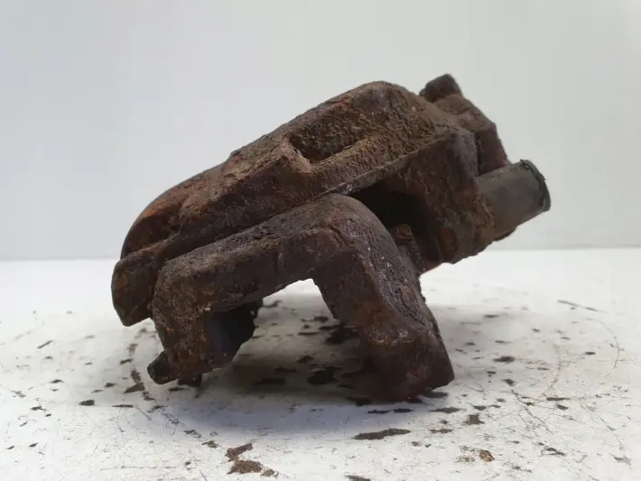 Renault Clio V PRAWY PRZEDNI ZACISK HAMULCOWY przód PASAŻERA 368