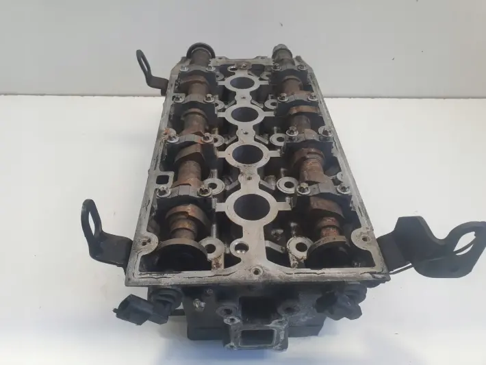 Opel Zafira B Astra J 1.6 16V A16XER GŁOWICA CYLINDRÓW 55559340