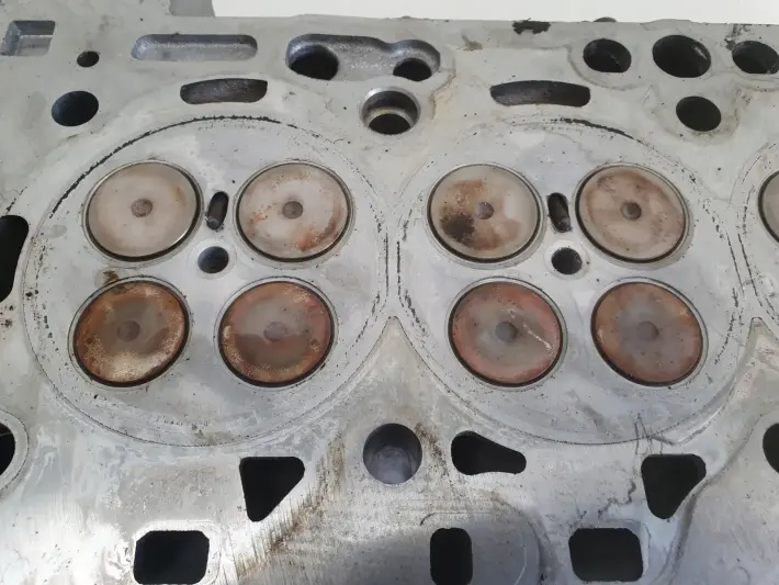 Volvo S60 V70 S80 XC70 2.0 D3 D4 2.4 D5 GŁOWICA CYLINDRÓW 30777365
