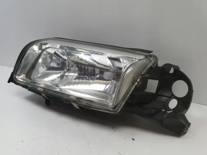 Volvo S80 I 04-06r LIFT PRZEDNIA LAMPA LEWA lewy przód EUROPA