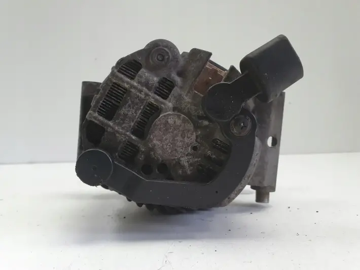 Peugeot 308 Citroen C4 1.6 VTI ALTERNATOR V757695680 CL8+