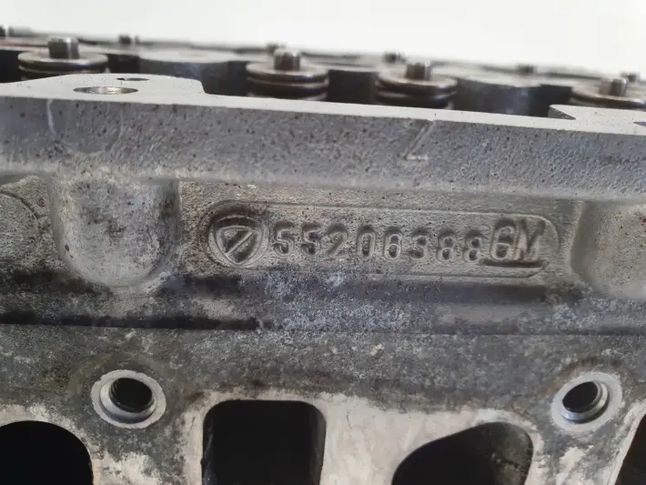 Opel Corsa D 1.3 CDTI GŁOWICA CYLINDRÓW 55206388
