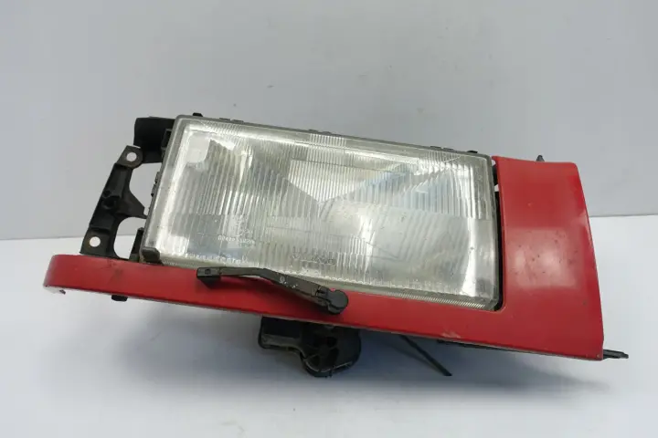 Volvo 740 760 PRZEDNIA LAMPA prawa EUROPA 4 piny