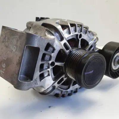 Volvo S60 II V60 1.6 T3 ALTERNATOR 31285436 valeo 180A