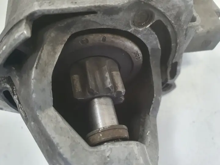Skoda Superb I 1.9 TDI ROZRUSZNIK bosch 0001110106