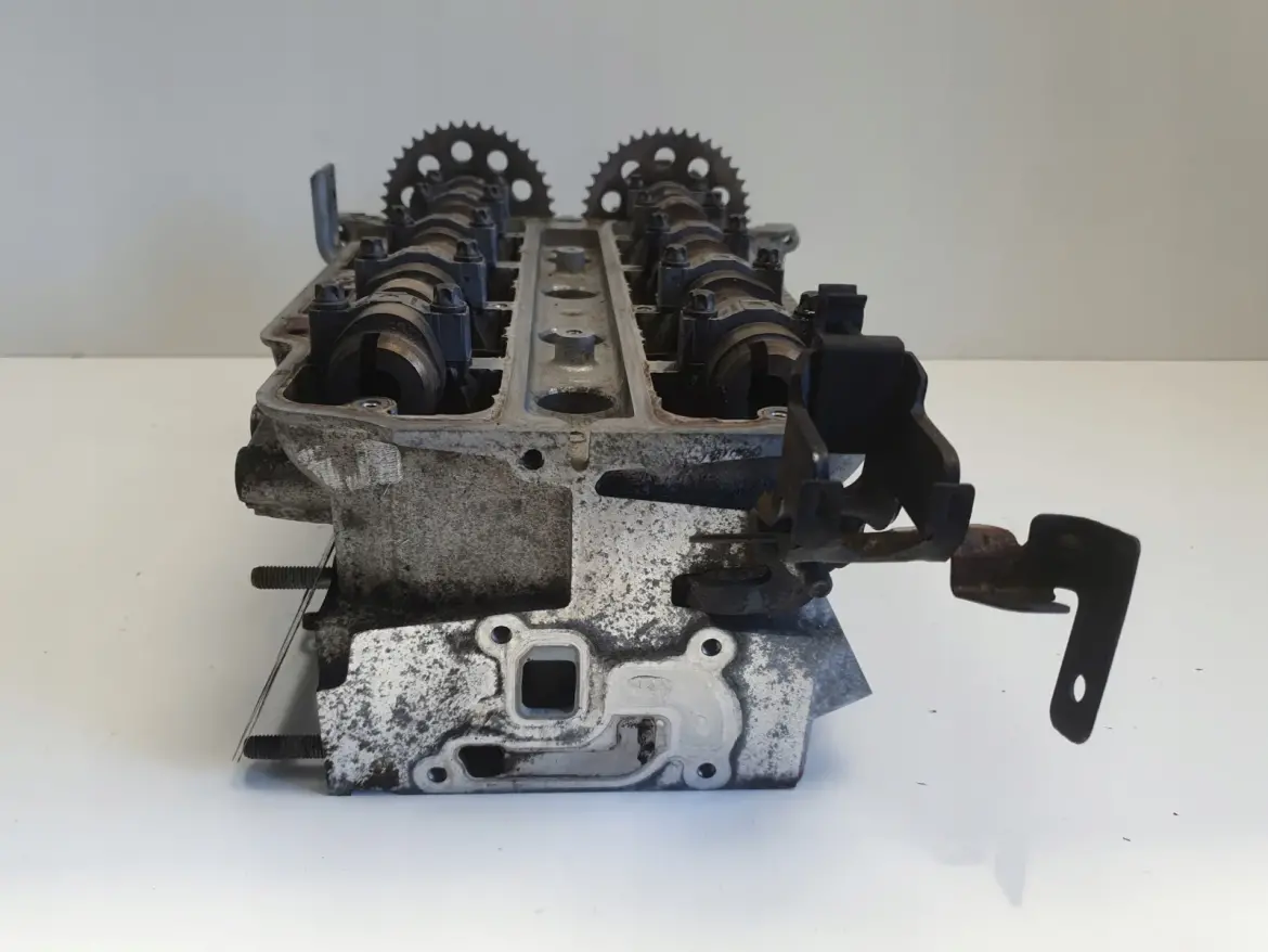 Opel Corsa D 1.2 16V GŁOWICA CYLINDRÓW A12XEP 55568426