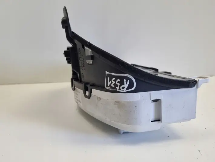 Volvo S80 II V70 III XC70 II 2.4 Diesel LICZNIK ZEGARY Europa 31270901AA