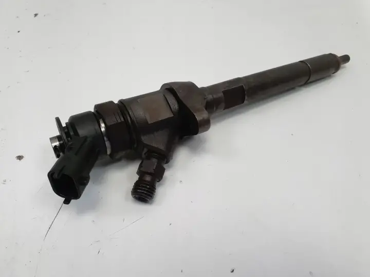 Peugeot Partner II 1.6 HDI WTRYSKIWACZ 0445110311