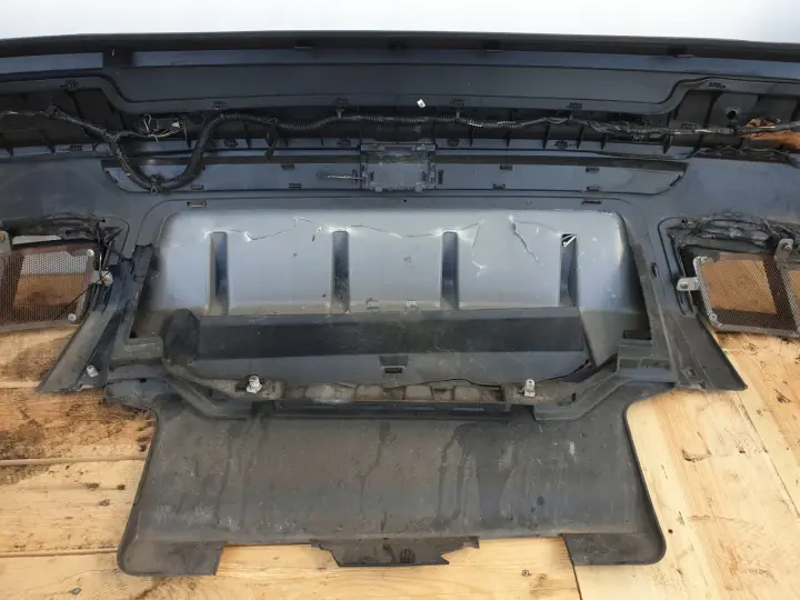 Range Rover Sport II Autobiography TYLNY ZDERZAK