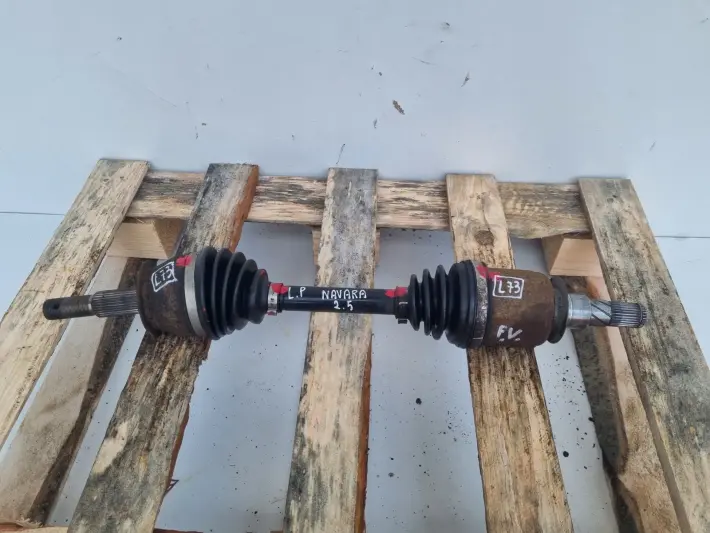 Nissan Navara III 2.5 dCi LEWA PRZEDNIA PÓŁOŚ półośka lewy przód 39100EB310