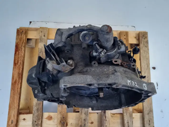 Opel Vectra C 1.9 CDTI SKRZYNIA BIEGÓW M32 manualna MANUAL