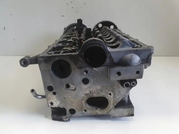 VW Passat B6 2.0 TDI GŁOWICA CYLINDRÓW 03G103373A