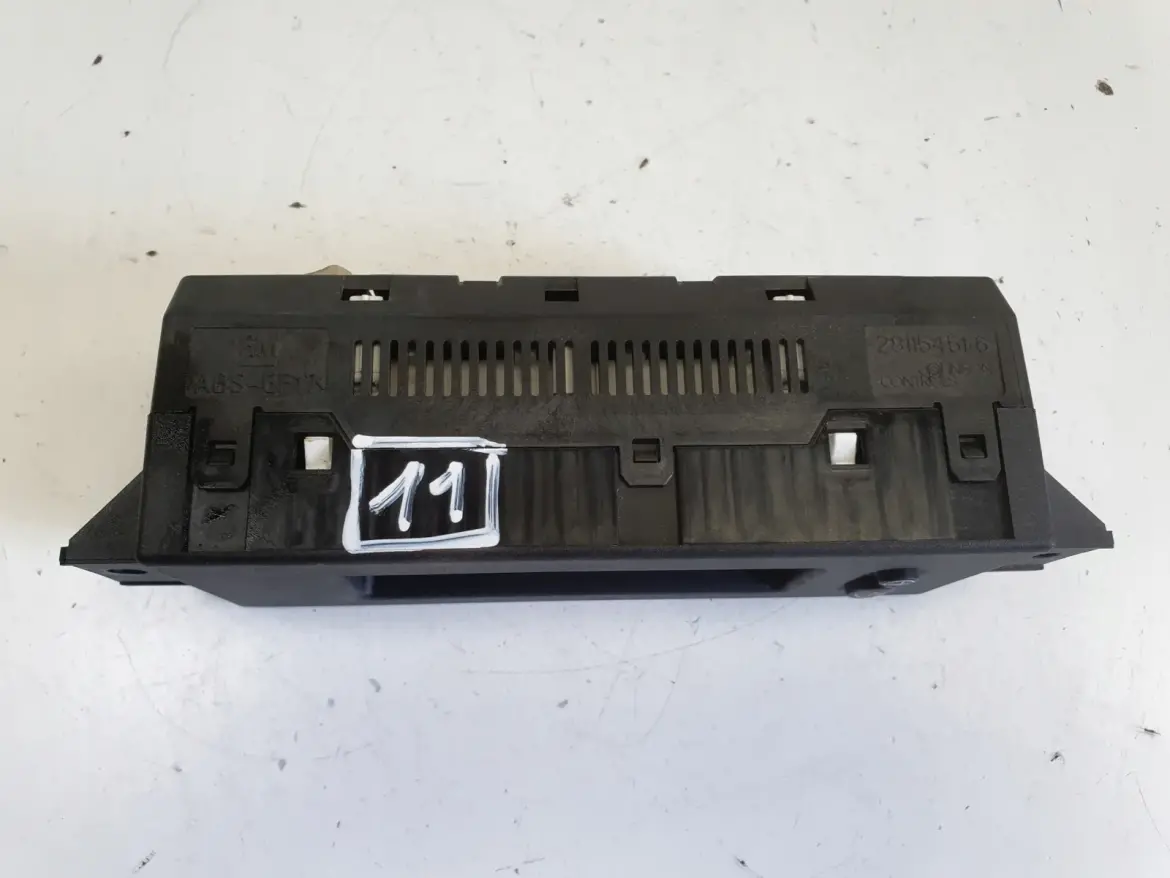 Opel Corsa D Meriva A WYŚWIETLACZ RADIA Ekran 13209460