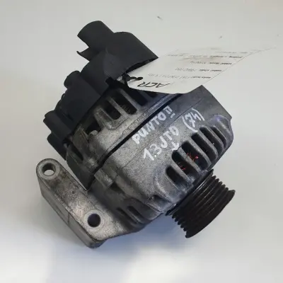 Fiat Punto II 1.3 JTD M-JET ALTERNATOR valeo 51784847 75A