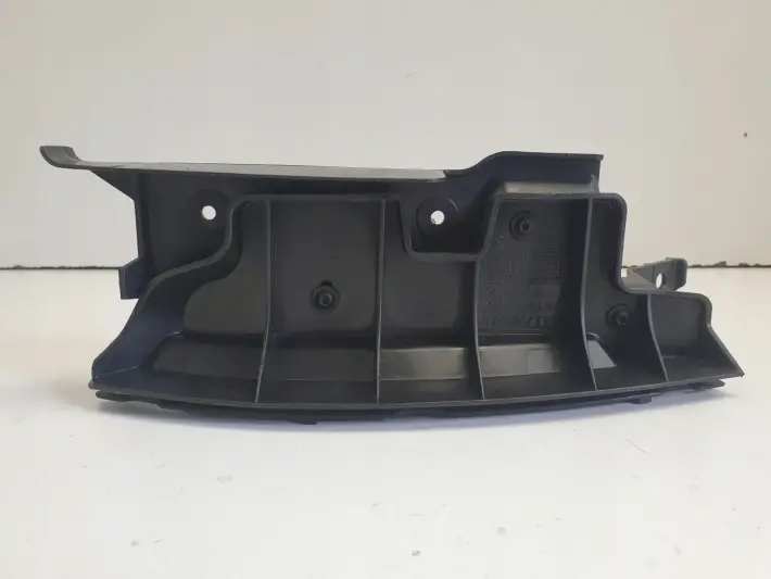 Audi A6 C6 sedan ŚLIZG ZDERZAKA prawy tył Pasażera