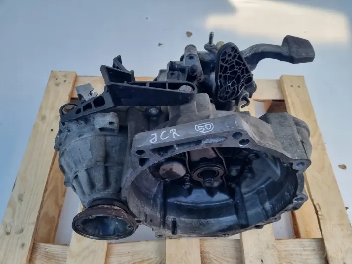 VW Touran 1.9 TDI SKRZYNIA BIEGÓW manualna JCR manual
