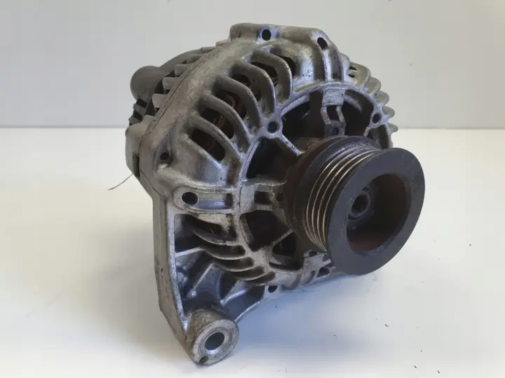 Land Rover Freelander 2.0 TD4 ALTERNATOR YLE102500