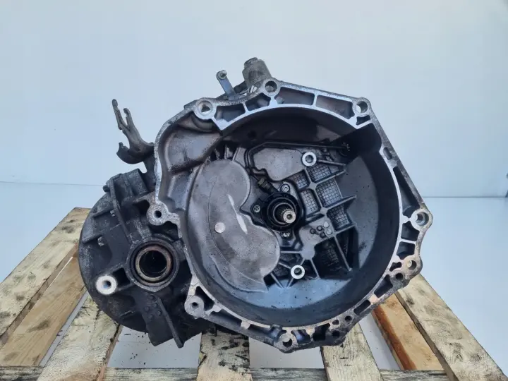 Opel Corsa D 1.7 CDTI SKRZYNIA BIEGÓW M32 manualna MANUAL