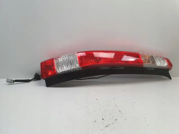 Honda CRV CR-V II lift TYLNA LAMPA LEWA lewy tył kierowcy
