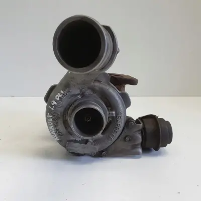 Renault Megane II 1.9 DCI TURBOSPRĘŻARKA turbo 8200381645