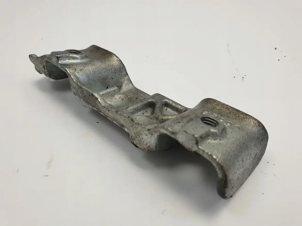 Range Rover Sport II 3.0 D ŁAPA SILNIKA wspornik