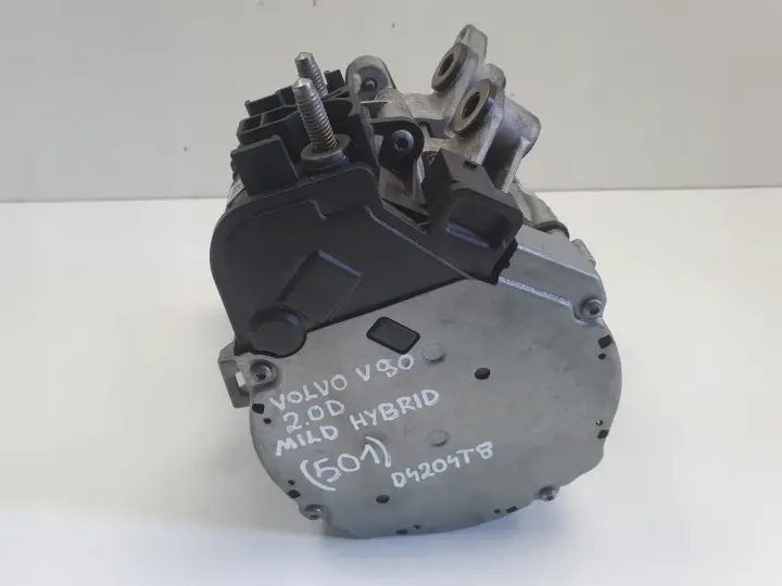 Volvo XC60 II 2.0 D B4 Mild Hybrid ALTERNATOR 32383087
