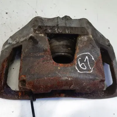 Volvo V40 II PRZEDNI ZACISK HAMULCOWY lewy przód KIEROWCY L.P 975