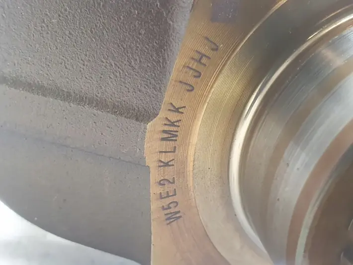 Nissan Juke 1.6 16V WAŁ KORBOWY 1KA0H