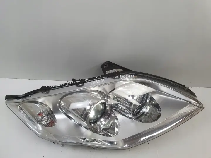 Renault Laguna III 07-10r PRZEDNIA LAMPA PRAWA prawy przód 260100033R