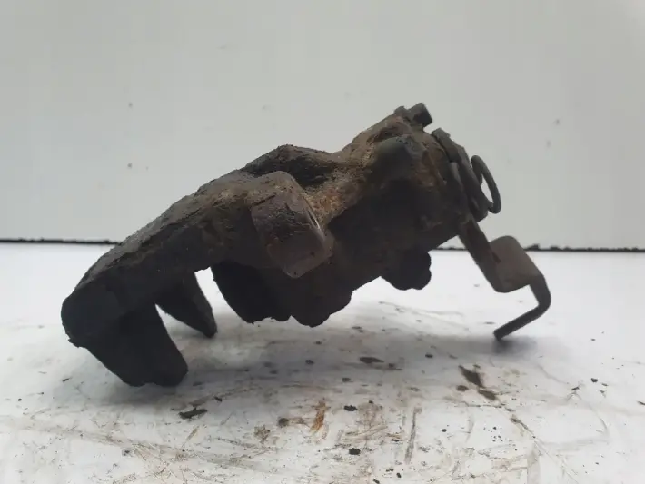 Renault Master III TYLNY ZACISK HAMULCOWY lewy tył KIEROWCY