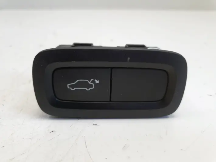 Volvo XC60 II V60 II V90 II PRZYCISK KLAPY BAGAŻNIKA przełącznik 31674800