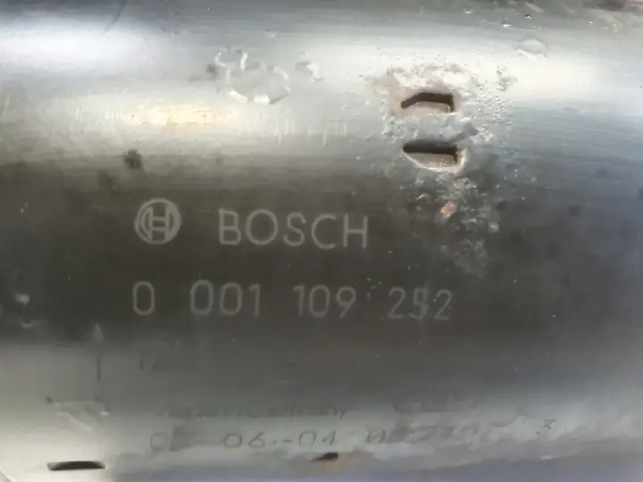 Volvo XC90 2.4 D5 ROZRUSZNIK bosch 0001109252