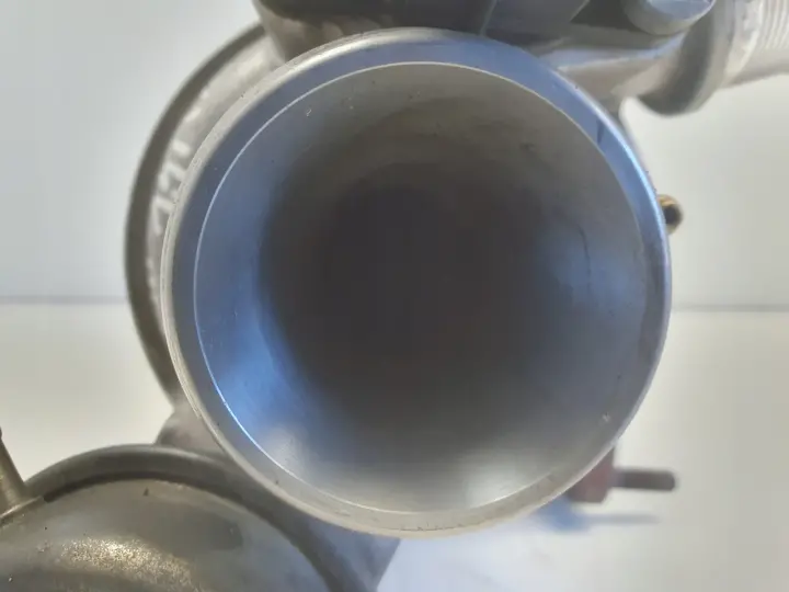 011a17aaf4fe4a2ec74255320d81475d
