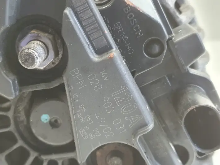 VW Passat B5 1.9 TDI ALTERNATOR Valeo 028903031A 120A