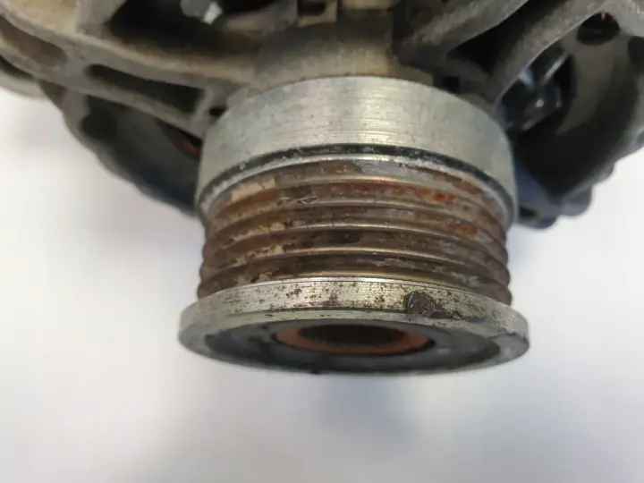 Fiat 500 1.4 T-JET ALTERNATOR 51854917 denso 120A