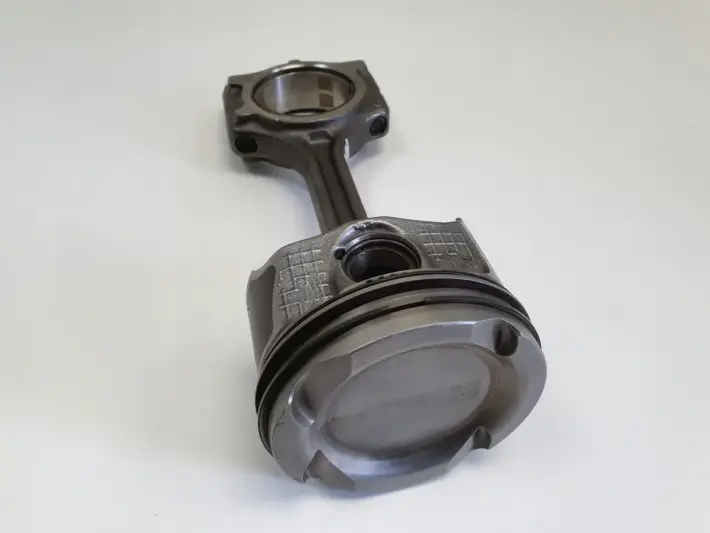 Renault Captur 1.3 TCe TŁOK KORBOWÓD