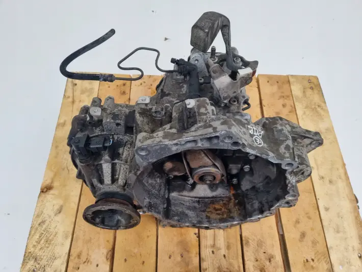 VW New Beetle 1.6 8V SKRZYNIA BIEGÓW JDJ manualna MANUAL