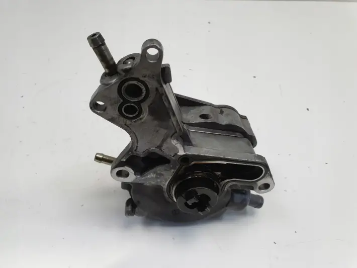 Audi A6 C5 VW Passat B5 1.9 TDI POMPA VACUM wakum 038145209A