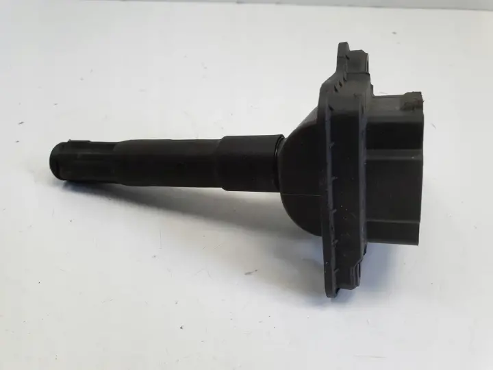Audi A4 B5 1.8 T turbo CEWKA ZAPŁONOWA beru 0040100016