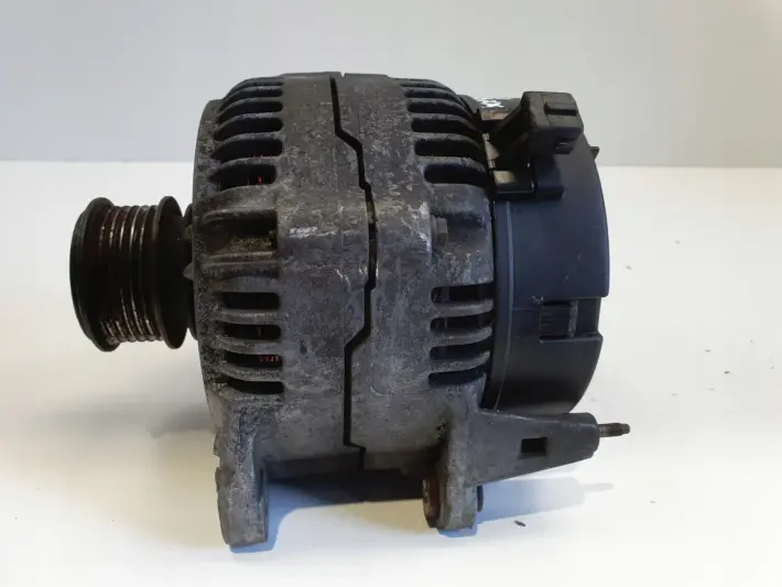 Audi A3 8L Golf IV Octavia I 1.9 TDI ALTERNATOR 0123515021 038903023J 120A
