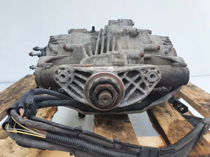 BMW X6 E71 X5 3.0 D TYLNY MOST TYŁ DYFER 7586025