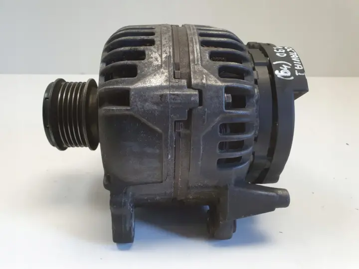 Skoda Octavia I 1.9 TDI ALTERNATOR Bosch 028903028E 120A