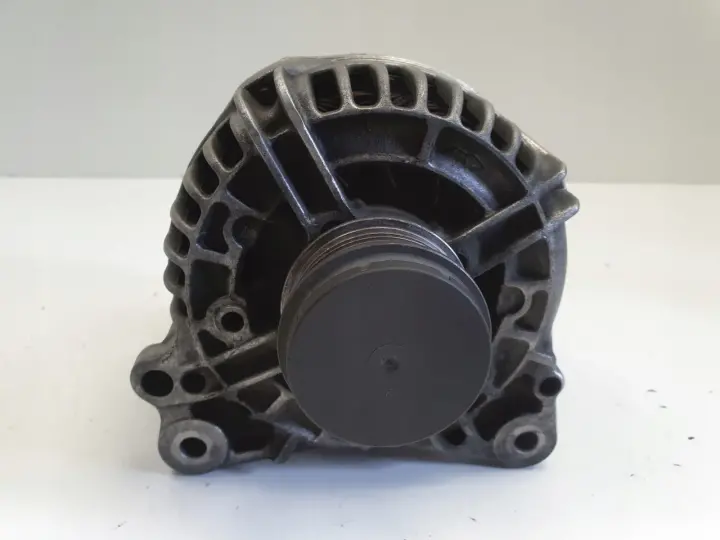 Audi A4 B5 1.9 TDI ALTERNATOR bosch 028903029B 120A
