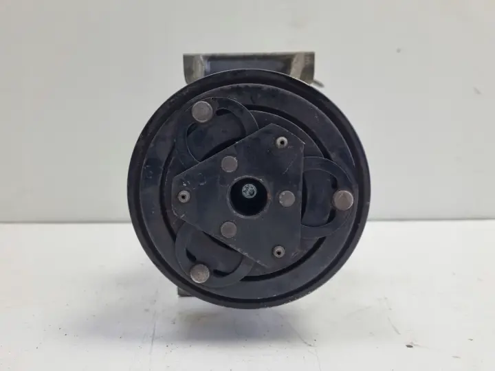 226d863852f67c432641990b77b06033