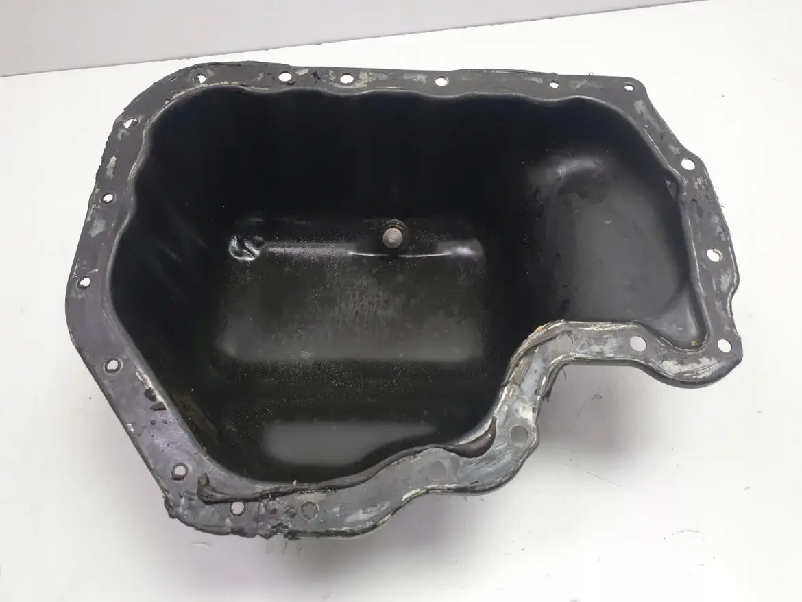 VW Polo IV 1.2 12V MISKA OLEJU olejowa 03D103602G