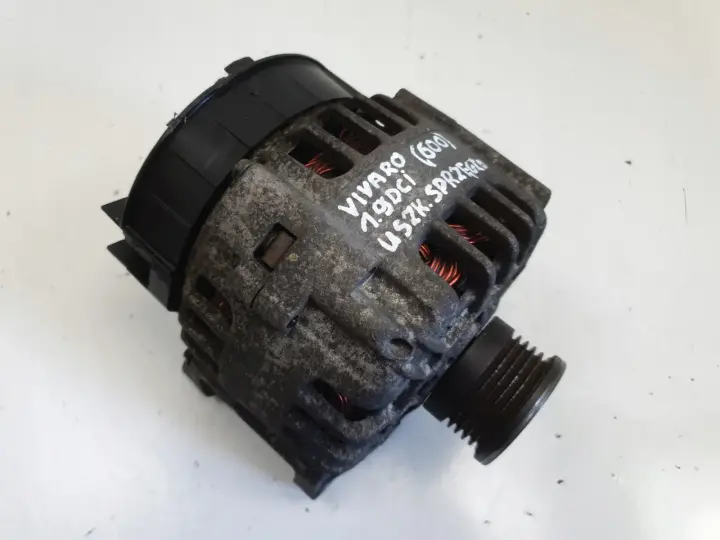 Opel Vivaro 1.9 DCI ALTERNATOR valeo 8200538815