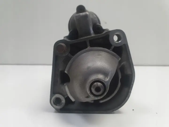 Volvo S80 II V70 III 2.4 D5 ROZRUSZNIK bosch 0001109264