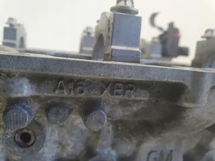 Opel Zafira B Astra J 1.6 16V A16XER GŁOWICA CYLINDRÓW 55559340