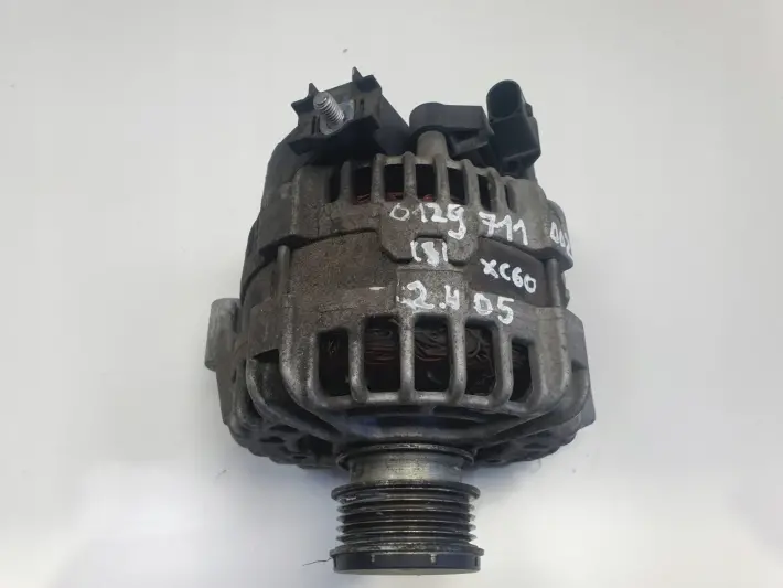 Volvo XC60 V60 S60 II 2.4 D5 ALTERNATOR bosch 31285627 0125711002 150A