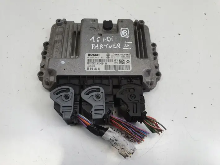 Peugeot Partner II 1.6 HDI STEROWNIK SILNIKA komputer 0281013871